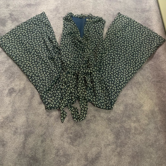 Size 8 Jumpsuit by Point Sur - Picture 4 of 8